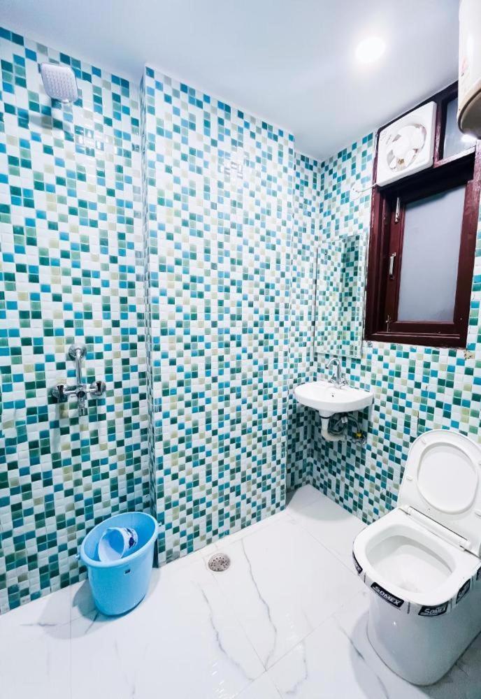Hotel Max New Delhi Ngoại thất bức ảnh