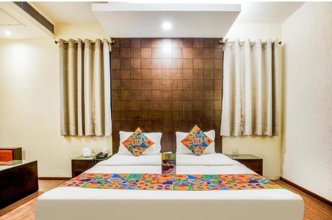 Hotel Max New Delhi Ngoại thất bức ảnh